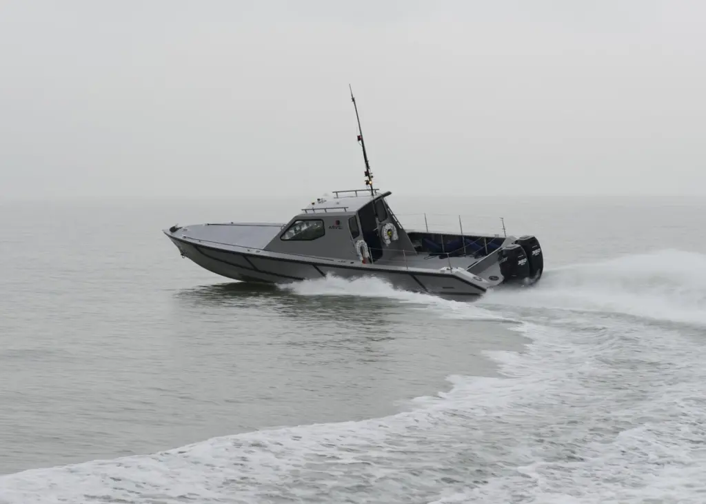 With speeds of over 50 knots, the targets are fast and versatile