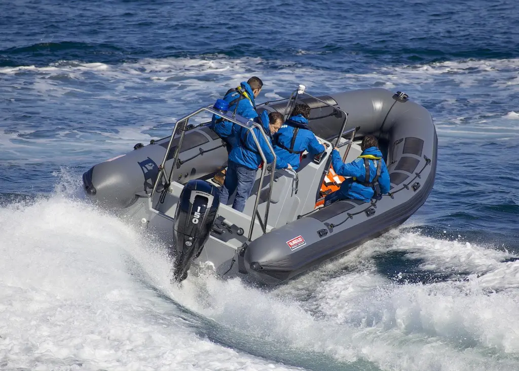 The DR-760 model lies towards the top of the Vanguard size range