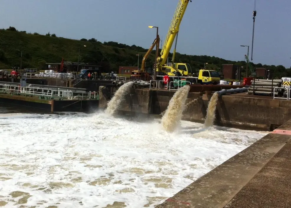 The pumps at full flow in the QE2 lock