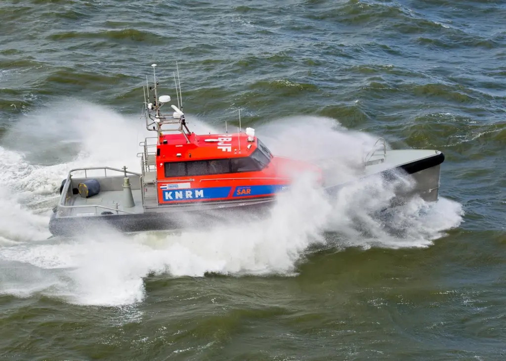 The Nh 1816 is built in aluminium by Damen Shipyards