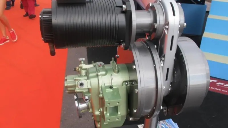 The single generator unit has a capacity of 35 kW at 3000