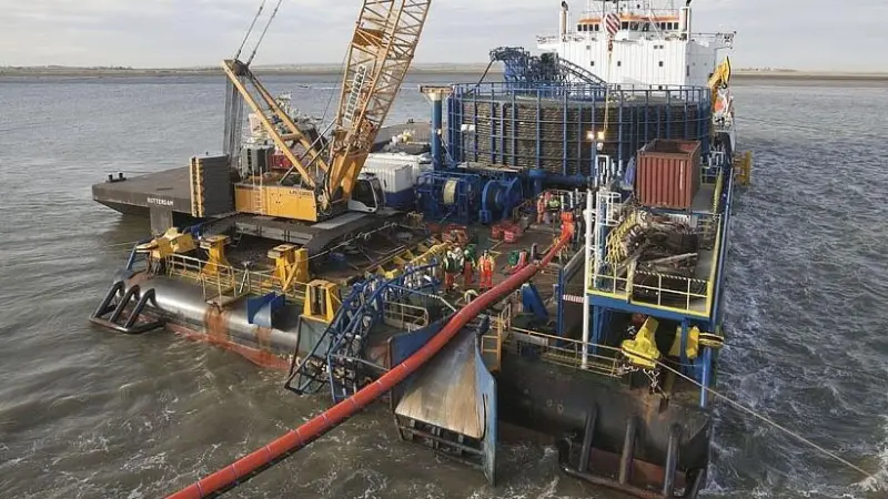 SeaSerpent is a system of continuous support which pays out onto the cable