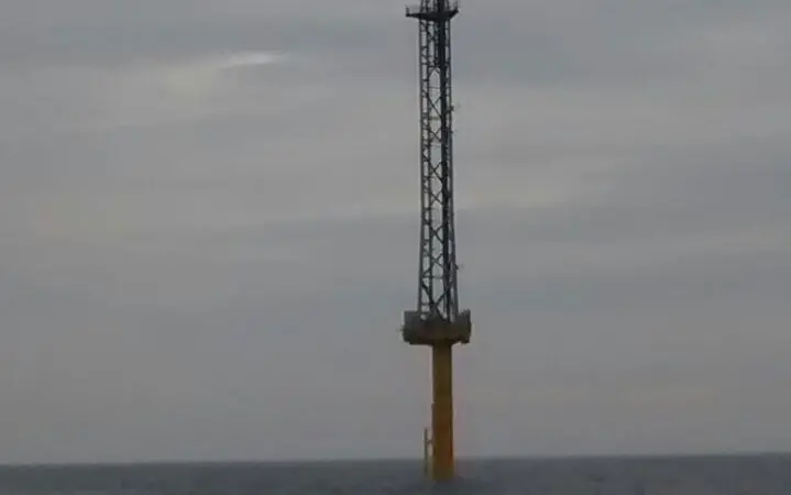 The mast measures wind conditions to enable optimal planning and operation of the Telford, Stevenson and MacColl offshore windfarms
