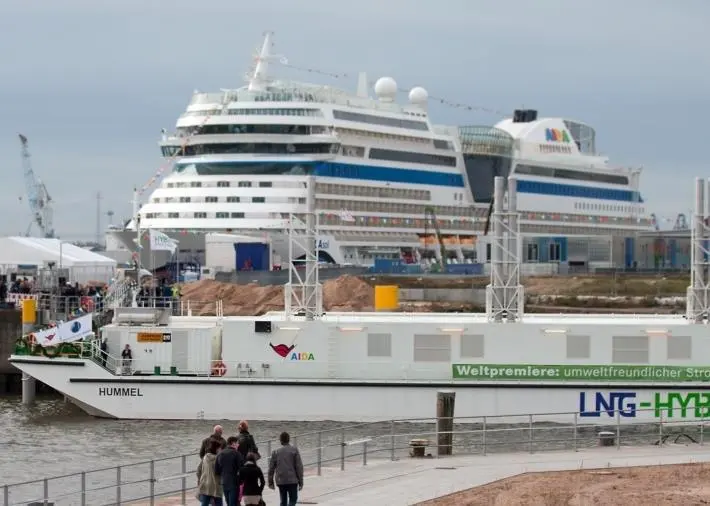 The LNG Hybrid Barge will supply AIDAsol as the first cruise ship at its home port Hamburg