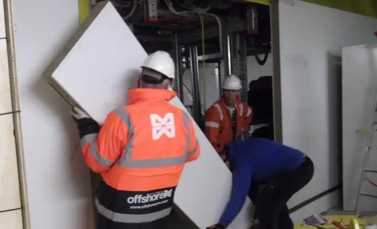 Installation of a protective wall structure