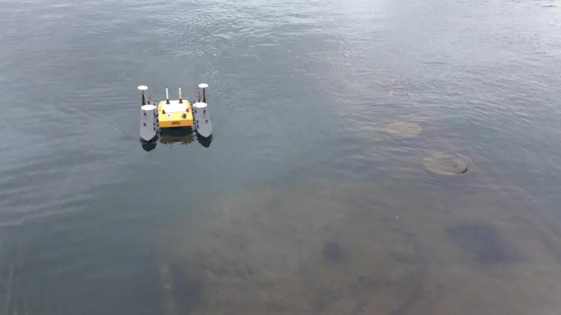The H-1750 USV’s shallow drafting and maneuverability made it a suitable fit for the shallow waters above the sunken warship 'USS Arizona' (Photo: AJ Cecchettini)
