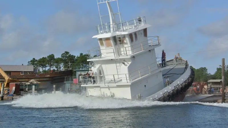 Cvitanovic Towing's Andrew C takes to the water (Rodriguez Shipbuilding)