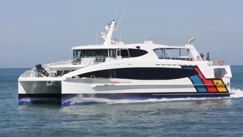 Te Kotuku is powered by a pair of Cummins QSK 38 main engines, each producing 1044kW at 1800rpm, giving a service speed of 26 knots