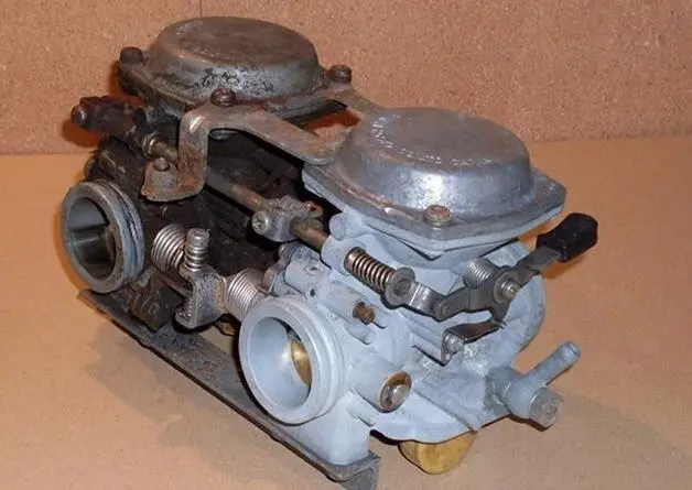 These 'before and after' carburettors show how intricate and fragile components can be cleaned in minutes