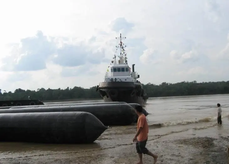 Vessels in China weighing more than 50,000 tonnes have been successfully launched using this technique