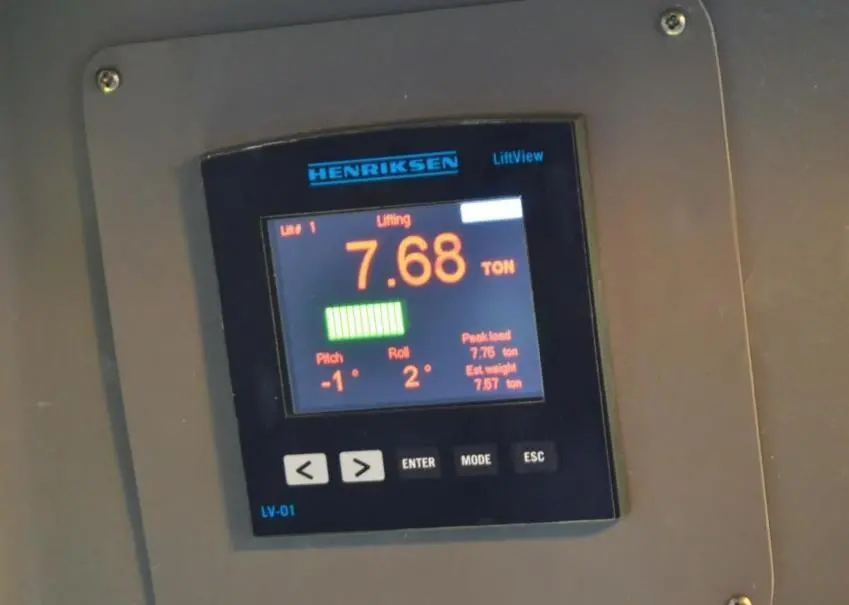 Henriksen Liftview's bridge monitor