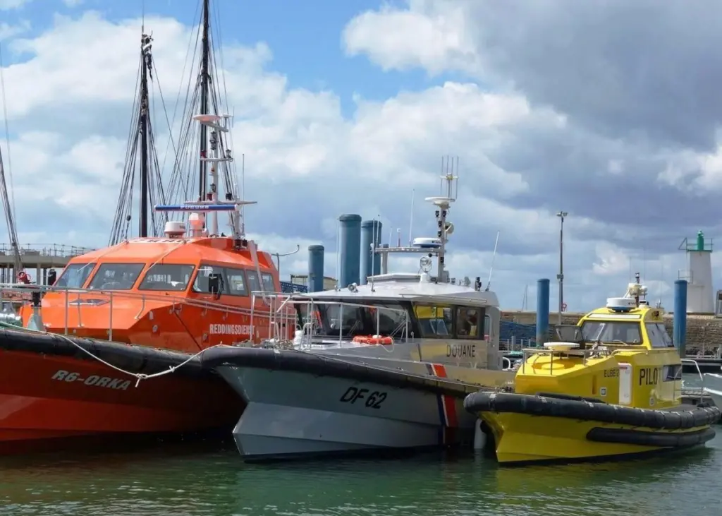 Some of Ocean 3's vessel fendering systems in action