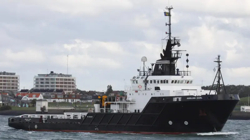 Seen here in JP Knight's livery 'Anglian Earl' is now part of Resolve Marine's fleet (Peter Barker)
