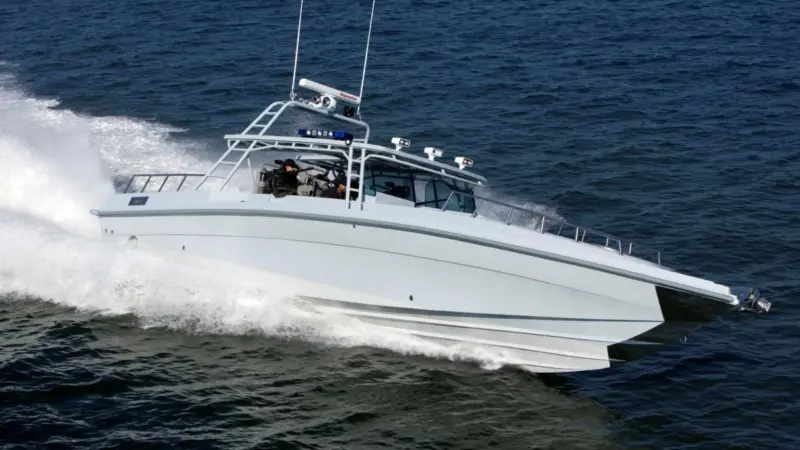 The Tampa Yacht 44 FCI has a top speed of 55+ knots at full load