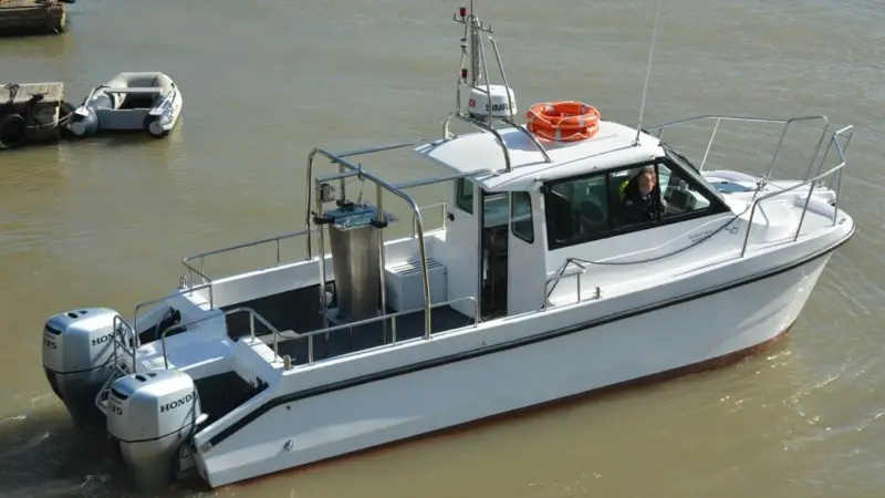 'RV Tonn' can carry out high resolution surveying at relatively fast speeds of 6 to 10 knots