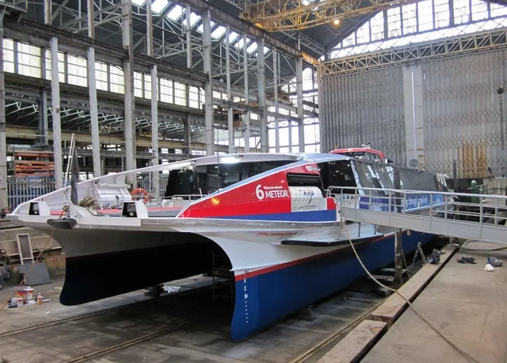 Turks' dry dock and slipway is located in Chatham Historic Dockyard, which measures 110m by 15.2m with a 3.5m draught