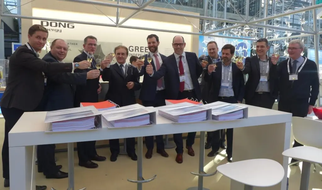 The agreement between Jan De Nul Group and Dong Energy was officially signed at Dong Energy's exhibition stand at EWEA 2015