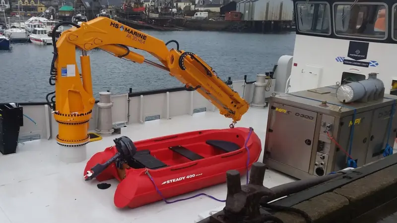 CraneKing has delivered its second knuckle boom AK 30 HE4 crane to Marine Harvest