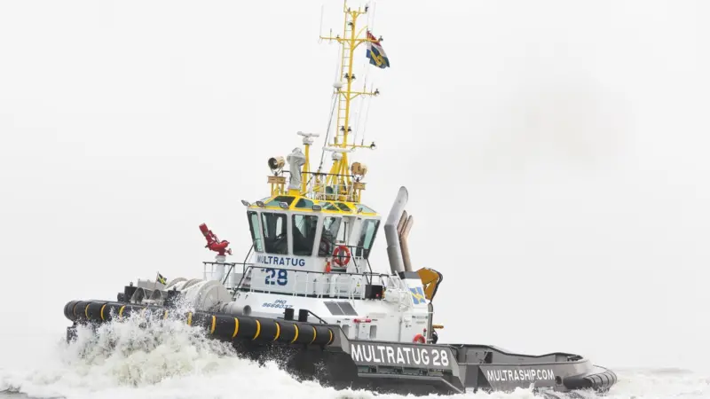 Multratug 28 is a hybrid version of Damen's popular ASD 2810 model (maritimephoto.com)