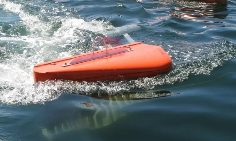 The BoomVang operates in a similar way to the otter boards used by fishermen to keep a trawl open underwater