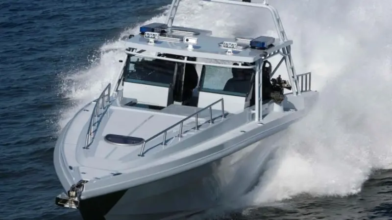 The Tampa Yacht 44 FCI has a top speed of 55+ knots