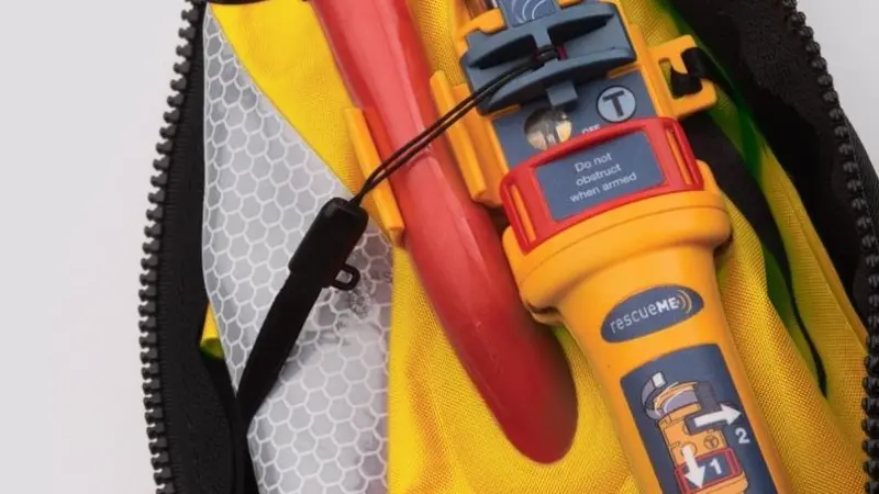 The rescueME MOB1 is 30% smaller than other similar products