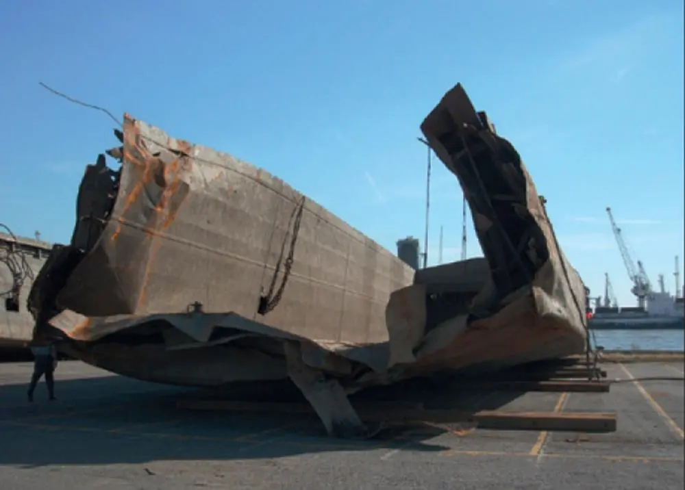 ‘Thor’, after salvage, clearly shows evidence of the typical failure associated with bad loading
