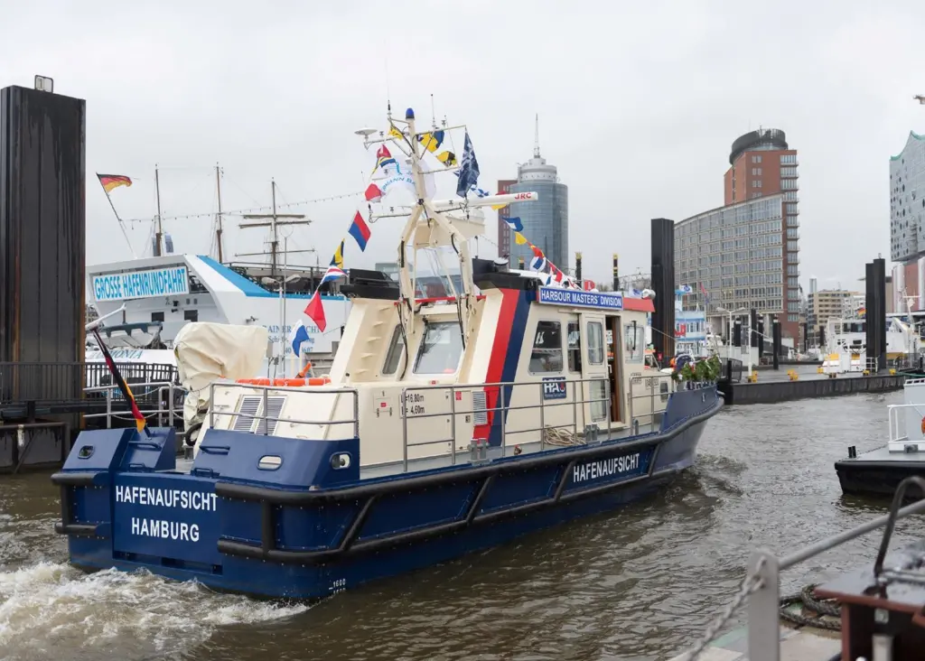 Eco boat for Hamburg
