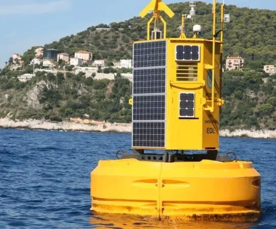 With its wide variety of sensors, the buoy can measure both air and water parameters.