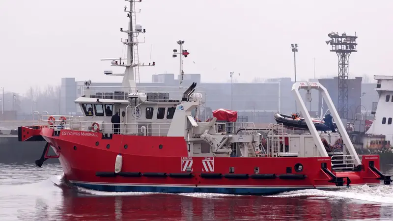 ‘DSV Curtis Marshall’ answers the kind of dive support requirements more usual on a 40m vessel