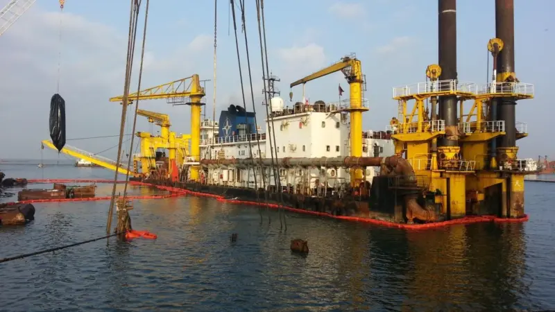 A dredger which caught fire and sunk has provided work for Tsavliris (Tsavliris Salvage)