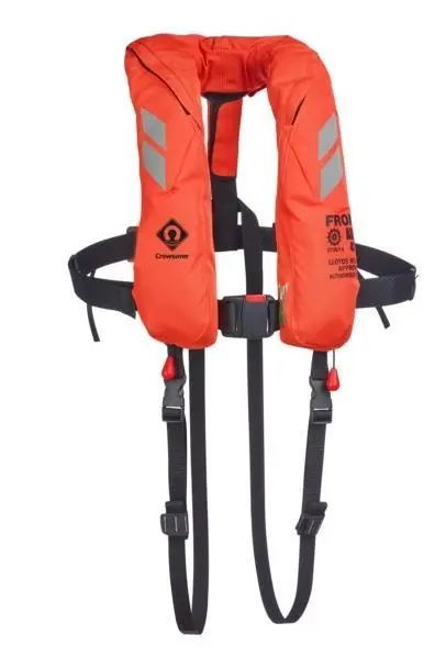 New ergonomic Fusion 3D technology has been used to ensure the jacket's design is comfortable for continuous wear