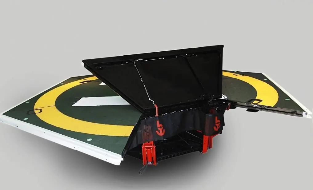 Besenzoni retractable helipad