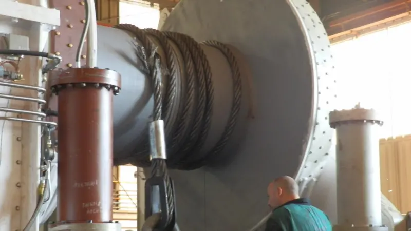 Testing the big winch for ‘Murmansk’ at Fluidmecanica’s site