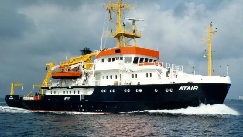 Germans replace another research ship