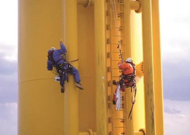 CWind will provide a crew transfer vessel as well as a team of technicians to carry out the full range of required tasks