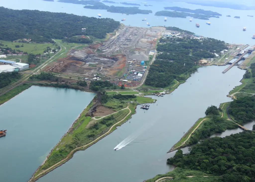 SC Sembenelli Consulting was involved in designing the works and excavations for the Panama Canal Third Set of Locks Project