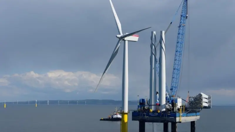 The 5GW threshold was crossed when Gwynt y Mor wind farm, off the coast of North Wales, was officially inaugurated