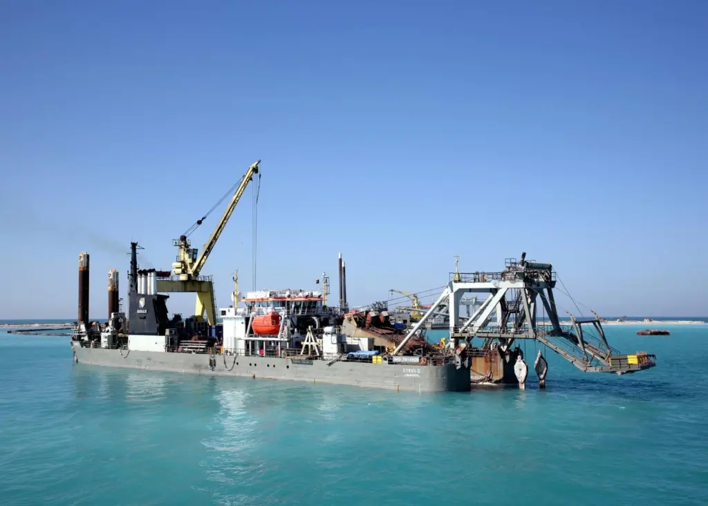 Utilization of Boskalis’ cutter suction dredger fleet has been exceptionally strong, due in part to the Suez Canal project