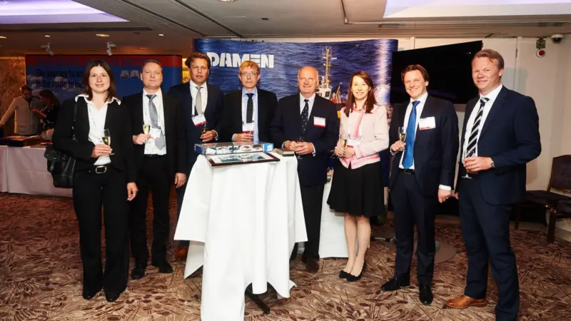 Representatives from both yard and customer celebrate the deal (Damen)