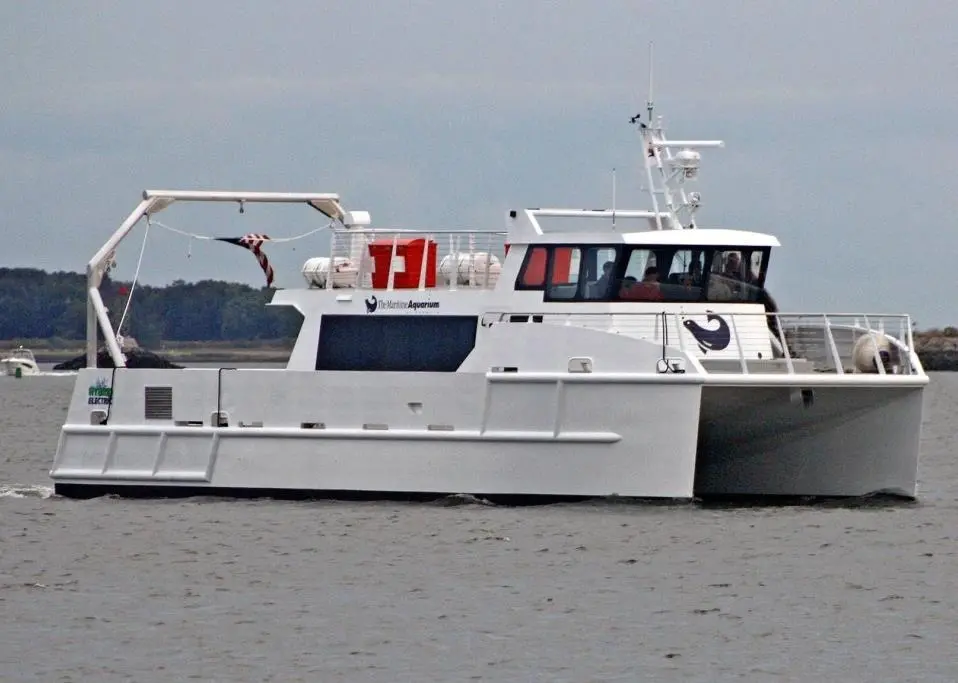 The 19 metre research vessel ‘Spirit of the Sound’ runs virtually silently on hybrid electric power for 2 hour study cruises on Long Island Sound