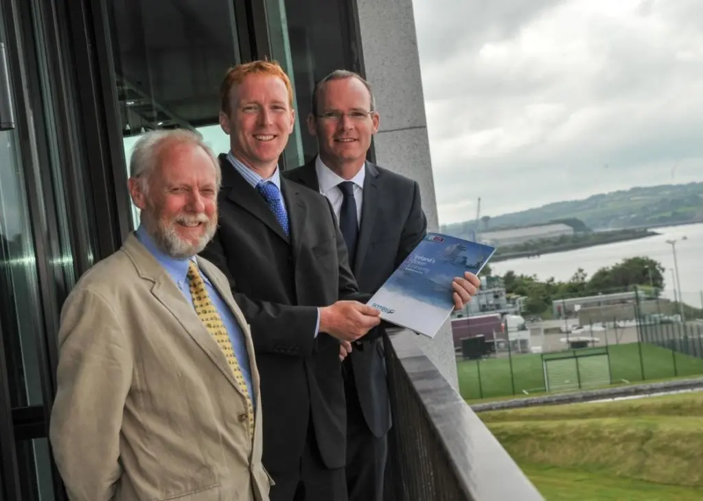 Pictured at the launch of the Report on the Blue Economy by Socio-Economic Marine Research Unit (SEMRU) at NUIG, are (l-r) Michael Cuddy and Stephen Hynes, SEMRU and Minister for Agriculture, Food and the Marine Simon Coveney TD