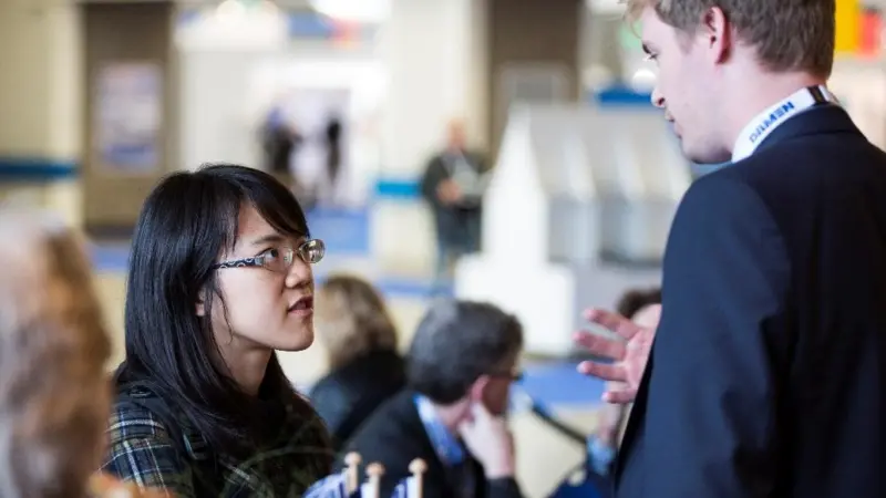 Before and after the networking lunch delegates can choose breakout sessions