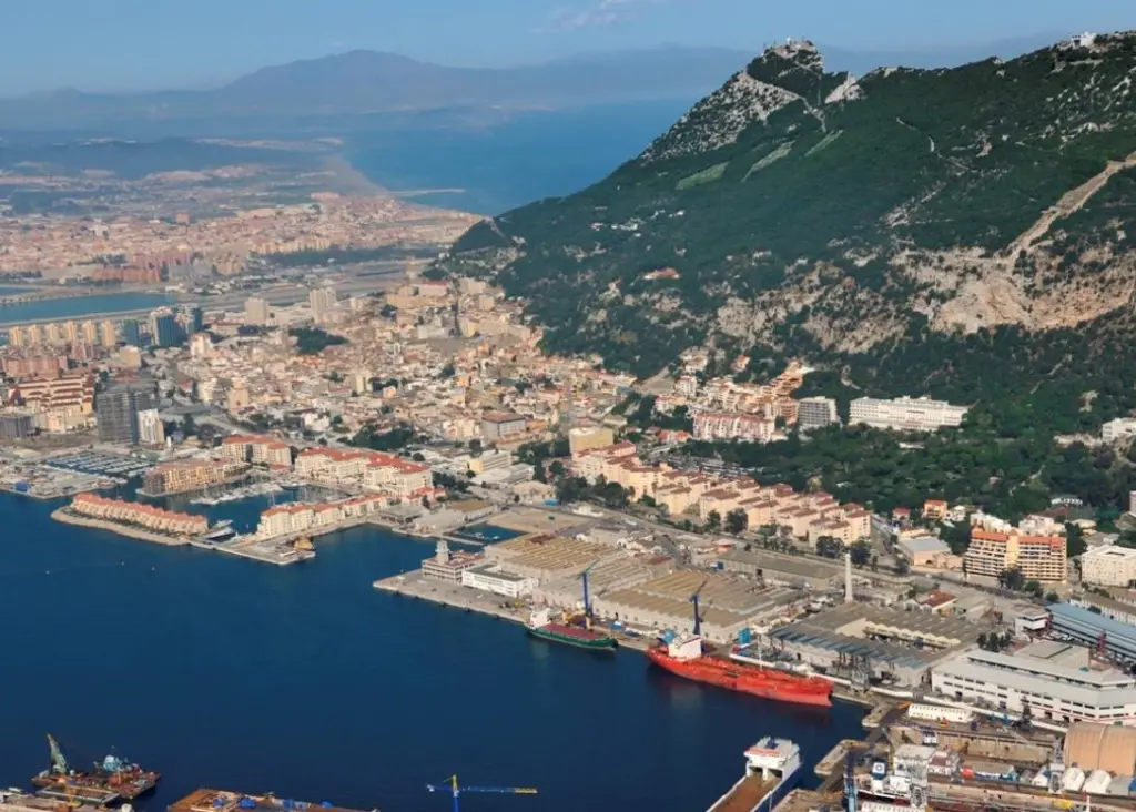 Peter Döhle selected Gibdock for this work partly because of its strategic location