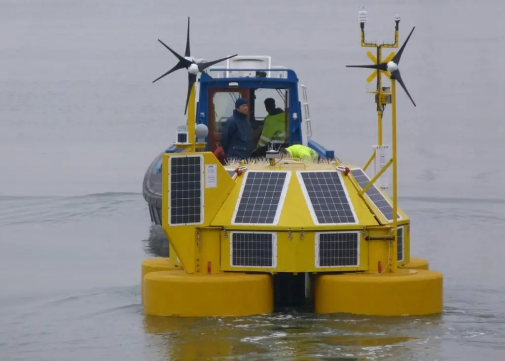 This LIDAR buoy has four individual floats attached to the corners of the skeleton structure that provide the buoyancy and help to ensure good stability in rough seas