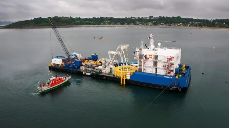 SeaRoc's work included deployment and recovery of the OpenHydro turbine and installation of the main export cable