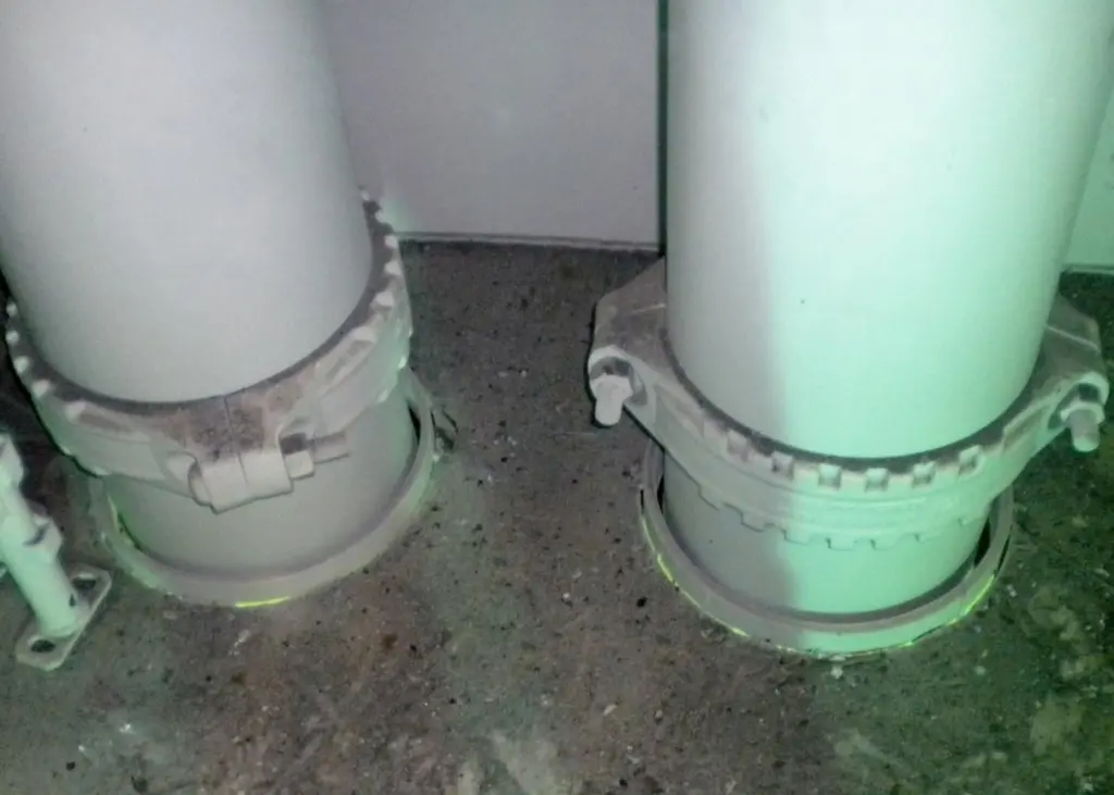 Deck penetration with Victaulic AGS couplings