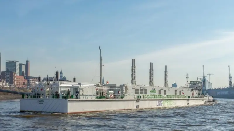 The LNG Hybrid Barge is making a lasting contribution towards improved air quality at port cities.