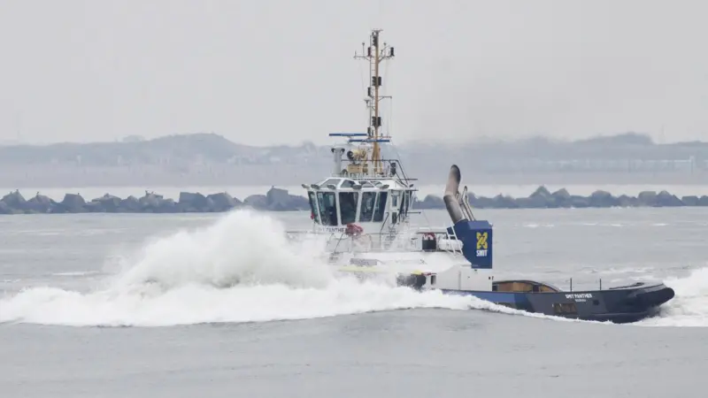 Smit's harbour tugs are particularly active in Rotterdam (Peter Barker)