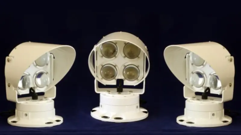 The LED Range Light is the latest addition to the Sealite line of high-intensity navigation aids